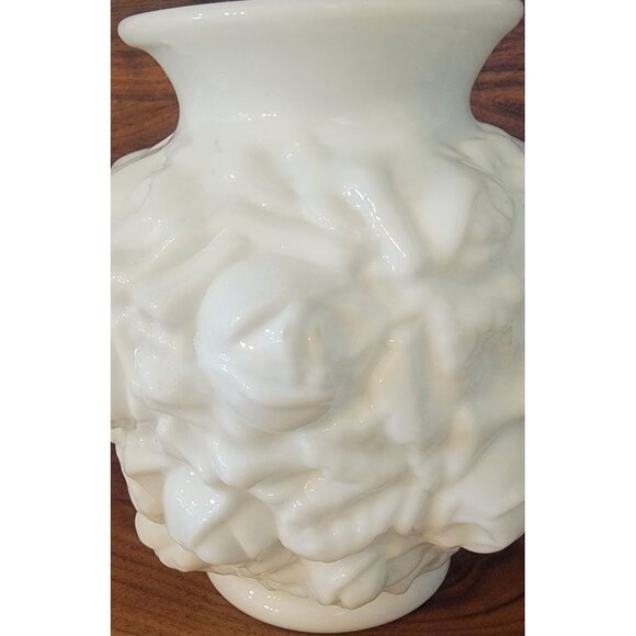 Vintage Milk Glass Rose Vase - Picture 8 of 13